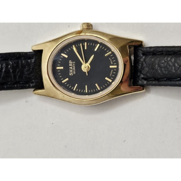 Rare Vintage Sharp Ladies Watch Gold Tone Water Resist Leather New Battery - Picture 8 of 10